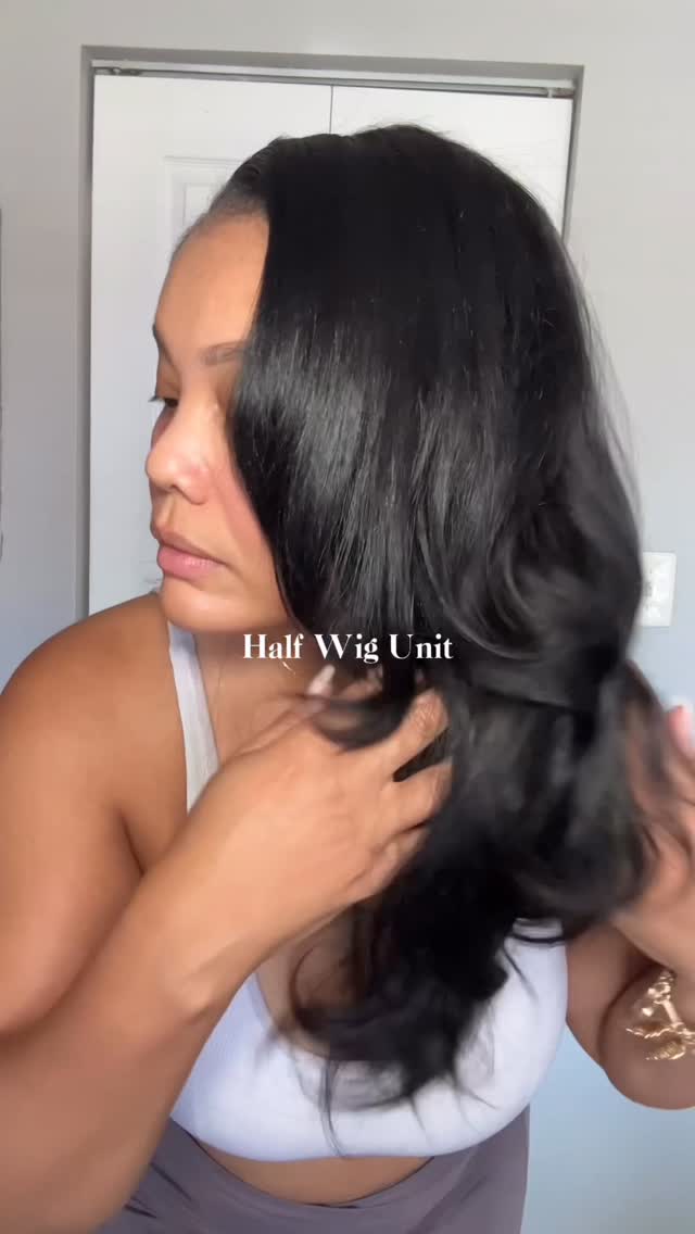 Instagram post by @msboomboomroom for Recoolhair. Caption reads: This U-Part wig just saved summer lol @recoolhair....