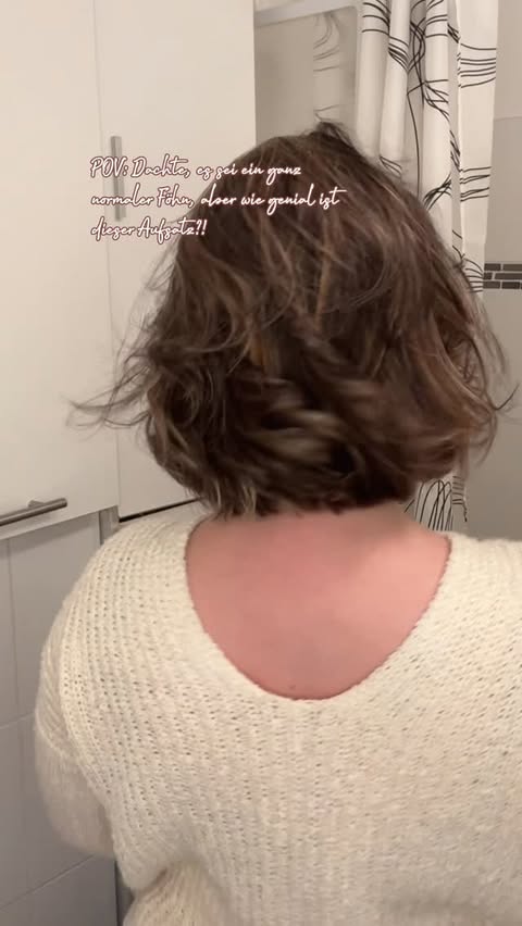 Instagram post by @janna.hairstyles for Shark Beauty. Caption reads: I still can’t do a blowout, but this thing....