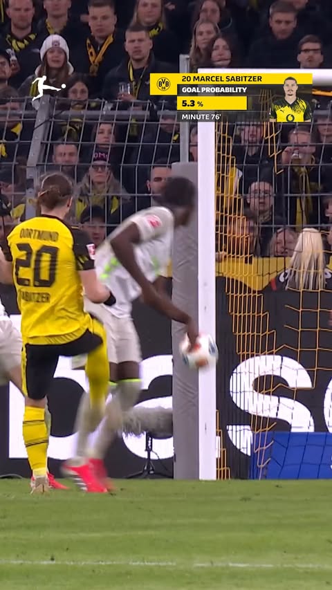 Instagram post by @bundesliga for Amazon Web Services. Caption reads: [...] 😍🔥

#Bundesliga | @AmazonWebServices.