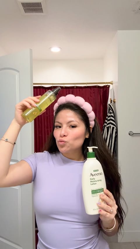 Instagram post by @latinafashionstyle for Aveeno. Caption reads: #AD The perfect duo @aveenous You can shop now on....
