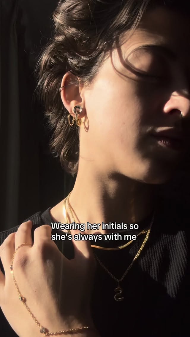 Instagram post by @sierra_locklear01 for EVRY JEWELS. Caption reads: Check out @evryjewels for some cool jewelry 💍😎....