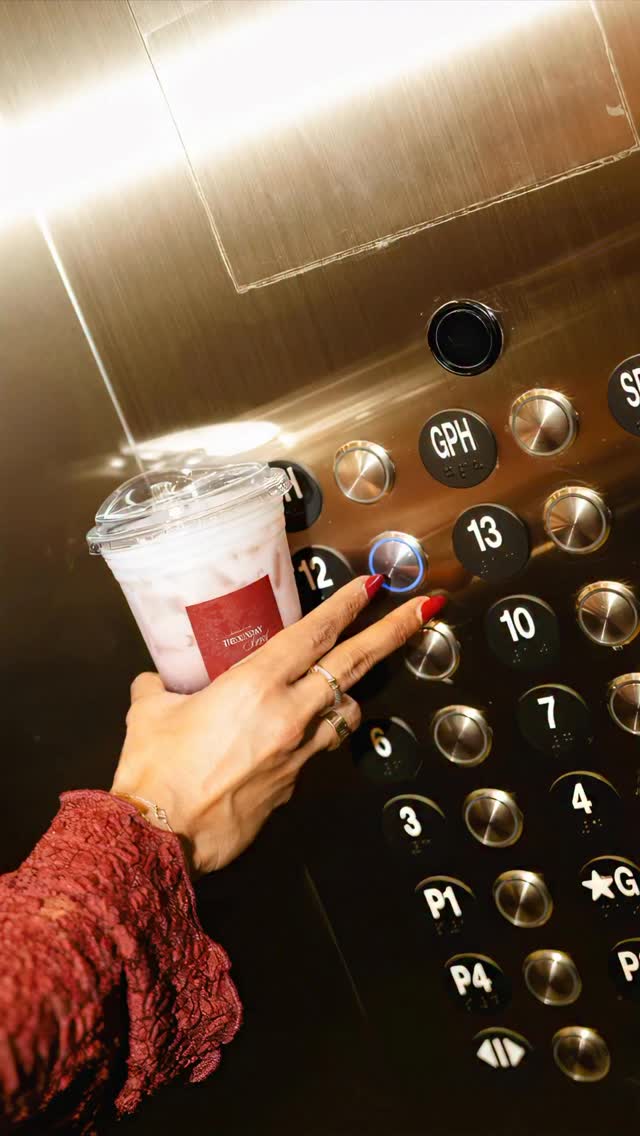 Instagram post by @zaheee22 for Arrae. Caption reads: 🔥The Sunday Social By Wellthy Woman. We did it.....