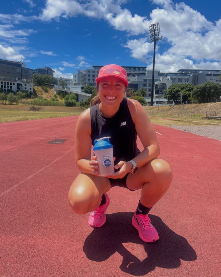 Instagram post by @suneluus for FUTURELIFE. Caption reads: [...] track sessions 🏃🏻‍♀️ Thanks to....