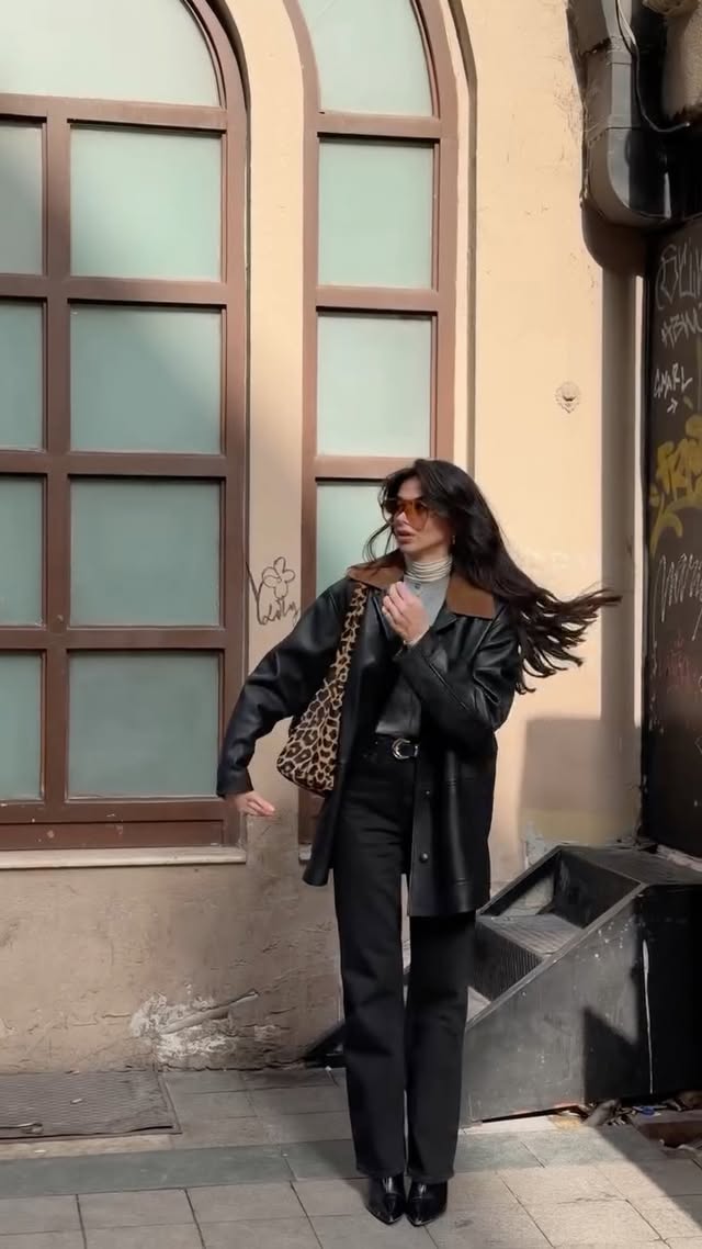 Instagram post by @selennergiz for SUUD COLLECTION. Caption reads: [...] @beautyomelette Cardigan and body....
