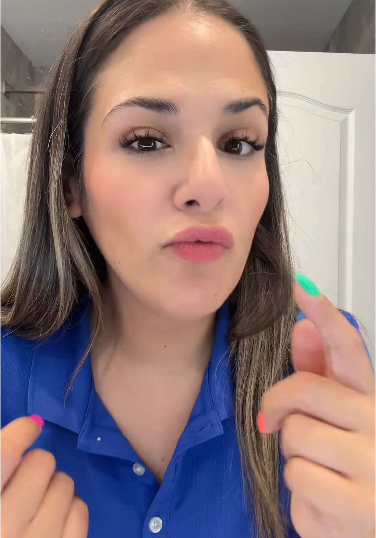 TikTok post by @ivannamunoz5 for Eyeshine Cosmetics. Caption reads: [...] #lashcluster #clusters#eyeshine @Eyeshine....