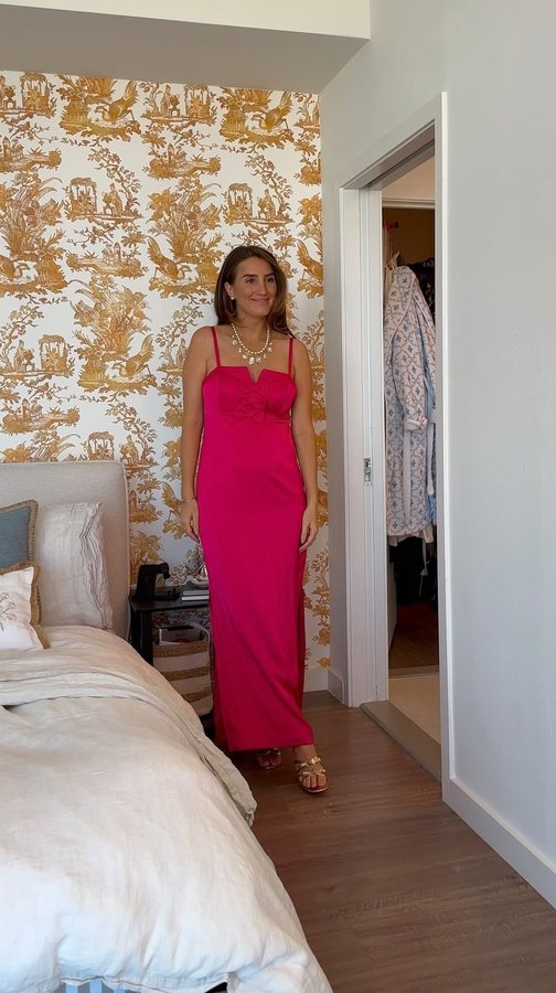 Instagram post by @sarameierr for Lilly Pulitzer. Caption reads: [...] how excited my Mom gets over these....