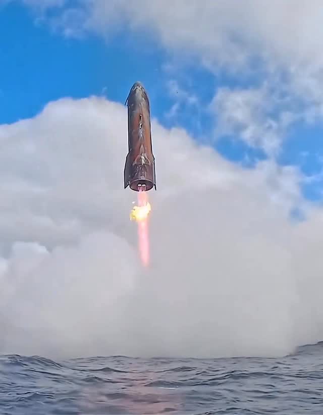 Instagram post by @spacex_spacenews for SpaceX. Caption reads: Starship successfully executing a landing flip,....