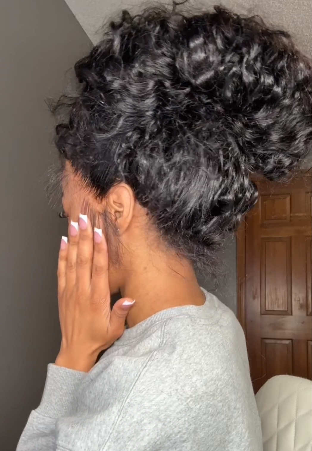 TikTok post by @juhhdior_ for Pizazz Hair. Caption reads: 🥰🥰🥰@Pizazz Hair Shop @Pizazzhairstore #juhhdior....