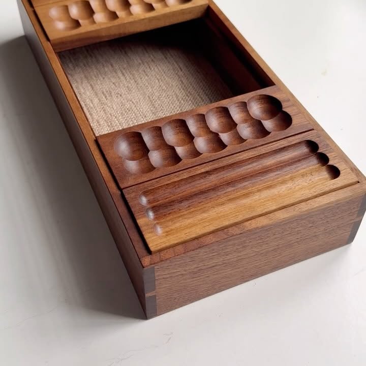 Instagram post by @od_form for Shaper Tools. Caption reads: [...] mini craters for a jewelry box with....