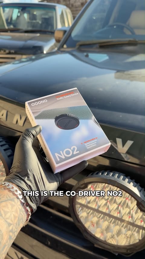 Instagram post by @zach__everton for OOONO. Caption reads: I wish I had this sooner!.