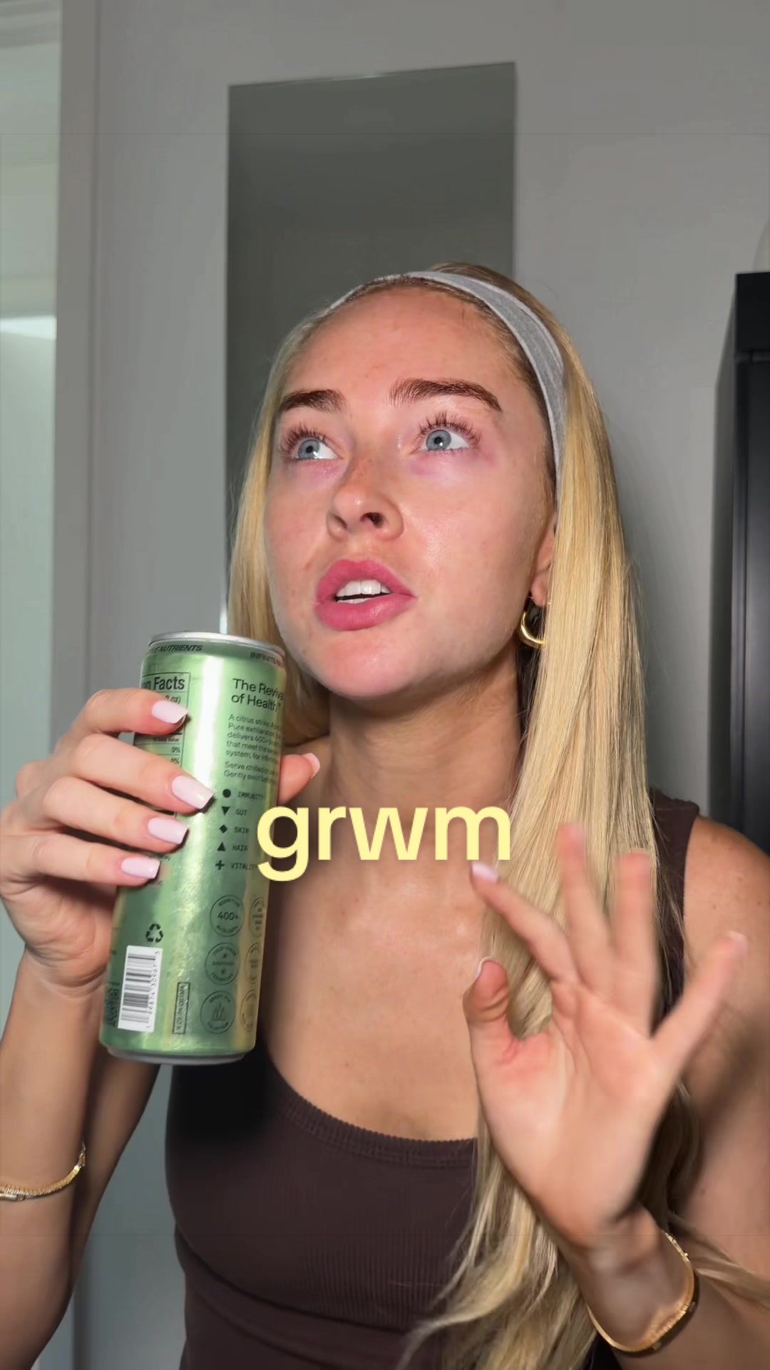 TikTok post by @sydneyschiffer for ARMRA. Caption reads: [...] u get ready is non negotiable for me. @ARMRA....