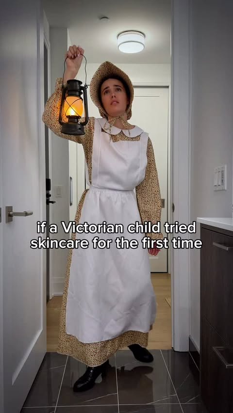 Instagram post by @sydwingold for Avène. Caption reads: [...] is shook 😳 @avene at @shoppersbeauty....