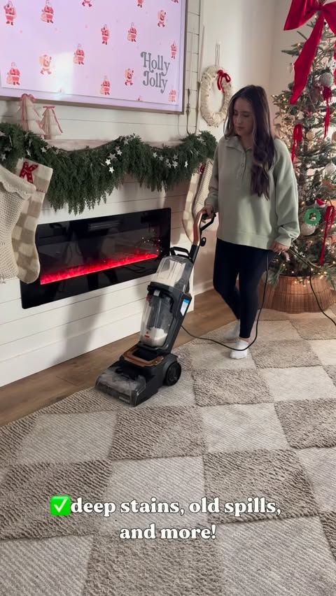 Instagram post by @karinaalyza for BISSELL. Caption reads: [...] don’t stand a chance 😅 Pulled out my....