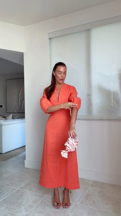 Instagram post by @yasmindevonport_ for MINT VELVET. Caption reads: The PERFECT summer dress @mintvelvet @ltk.europe....