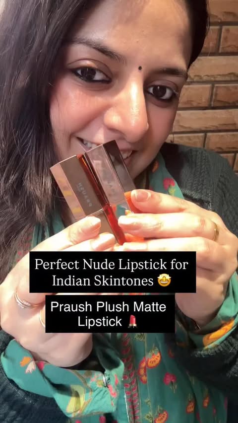 Instagram post by @theambikaedit for Praush Beauty. Caption reads: Luxury Lipstick at Affordable Price 🤩
Perfect....