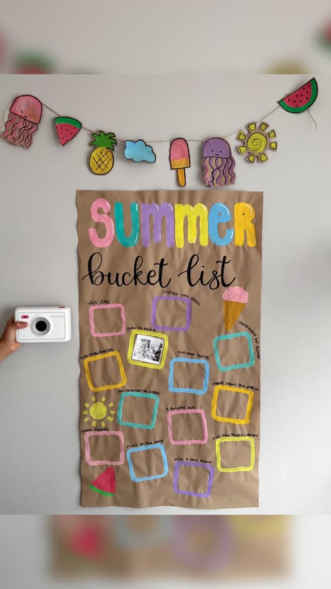 Instagram post by @creative_mama_che for Phomemo. Caption reads: Summer bucket list with Phomemo ad With our bucket....