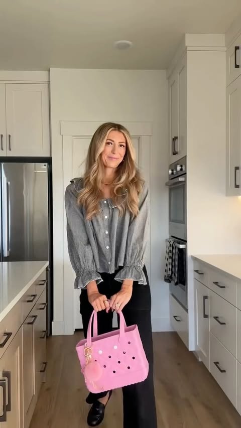 Instagram post by @quinmhamilton for BOGGBAG. Caption reads: got my hands on the new Boujie Bogg Bag and I love....