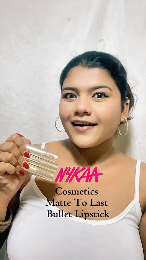 Instagram post by @shreyadas_ugc_ for Nykaa Cosmetics. Caption reads: [...] your day, this is your sign. The Nykaa....