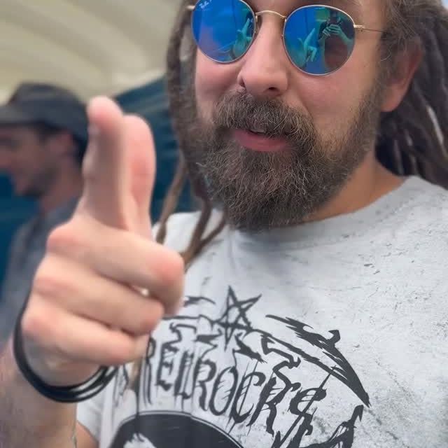 Instagram post by @kitchendwellers for Ryman. Caption reads: Now there’s somethin’ ya don’t see every day.
....