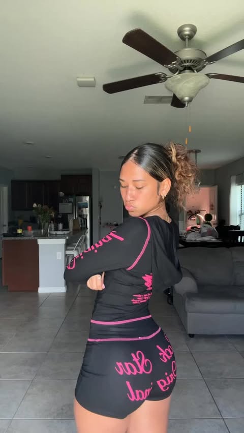 Instagram post by @thaisnely_valentin for Rockstar Original. Caption reads: @rockstaroriginal Haul Which one is your favorite....