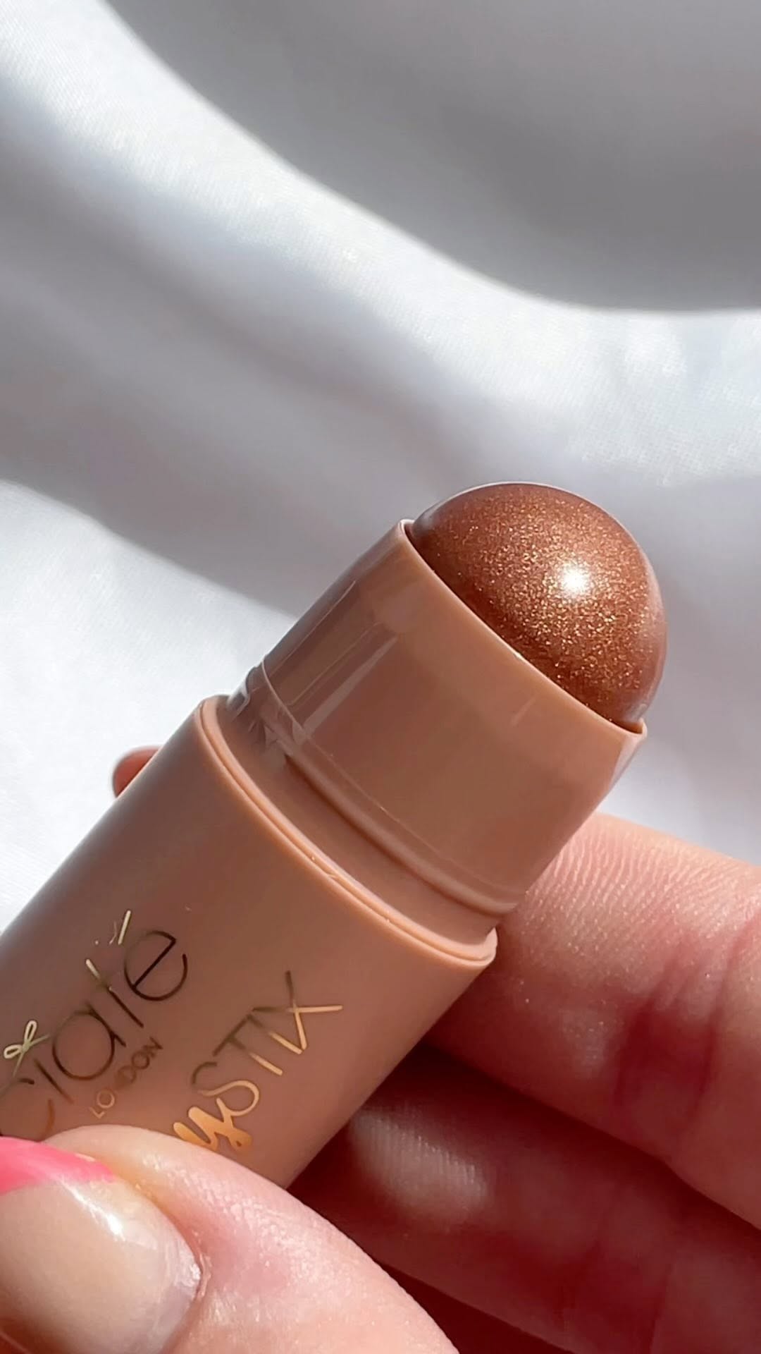 Instagram post by @_cloebeauty for Ciaté London. Caption reads: Can’t go into summer without this bronzer!....