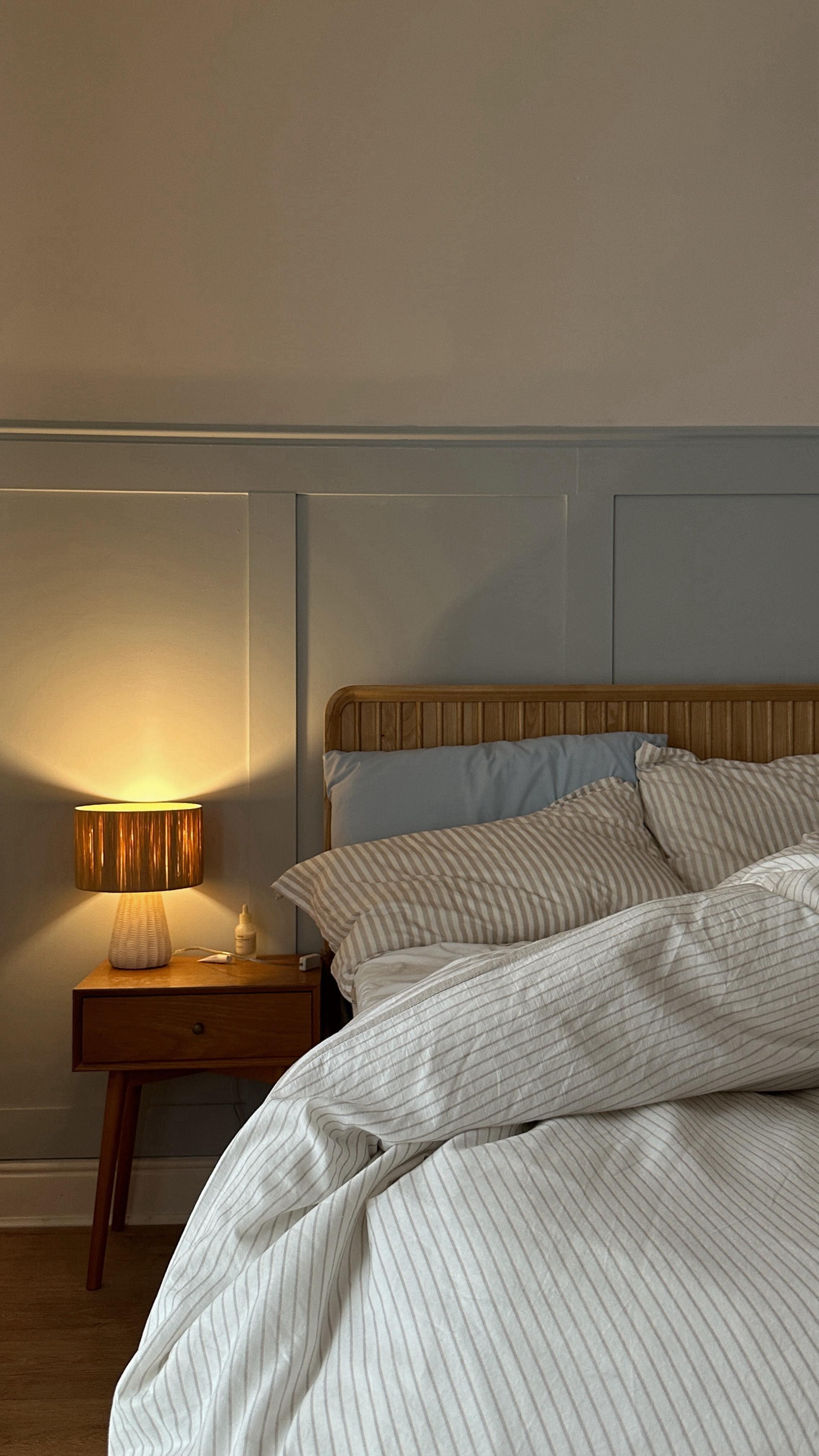 Instagram post by @hollyrebeccawhite for Perfectil. Caption reads: [...] morning routine is the @vitabiotics....