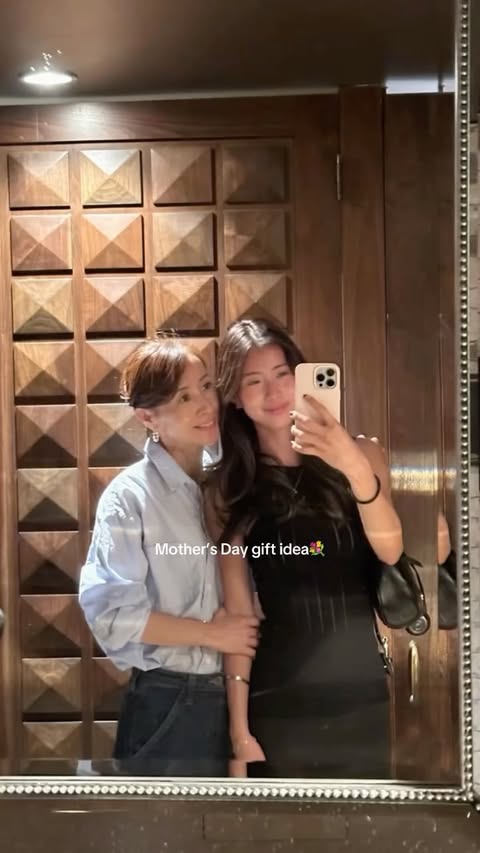 Instagram post by @yuna.lee for Osulloc. Caption reads: [...] year I sent my mom the tea set from....