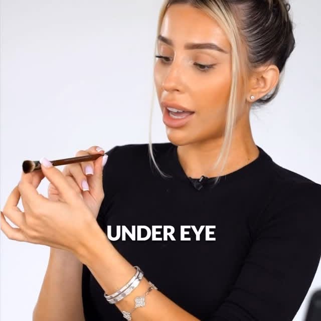 Instagram post by @dianadstyles for Gerard Cosmetics. Caption reads: @gerardcosmetics  use code Diana20 🤍.