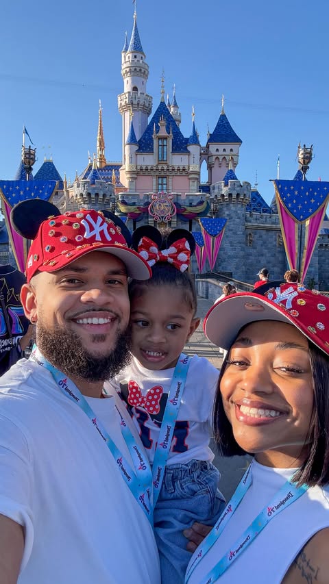 Instagram post by @khani.trendy for Disney On Ice. Caption reads: You can’t tell Tootie she didn’t have the best....