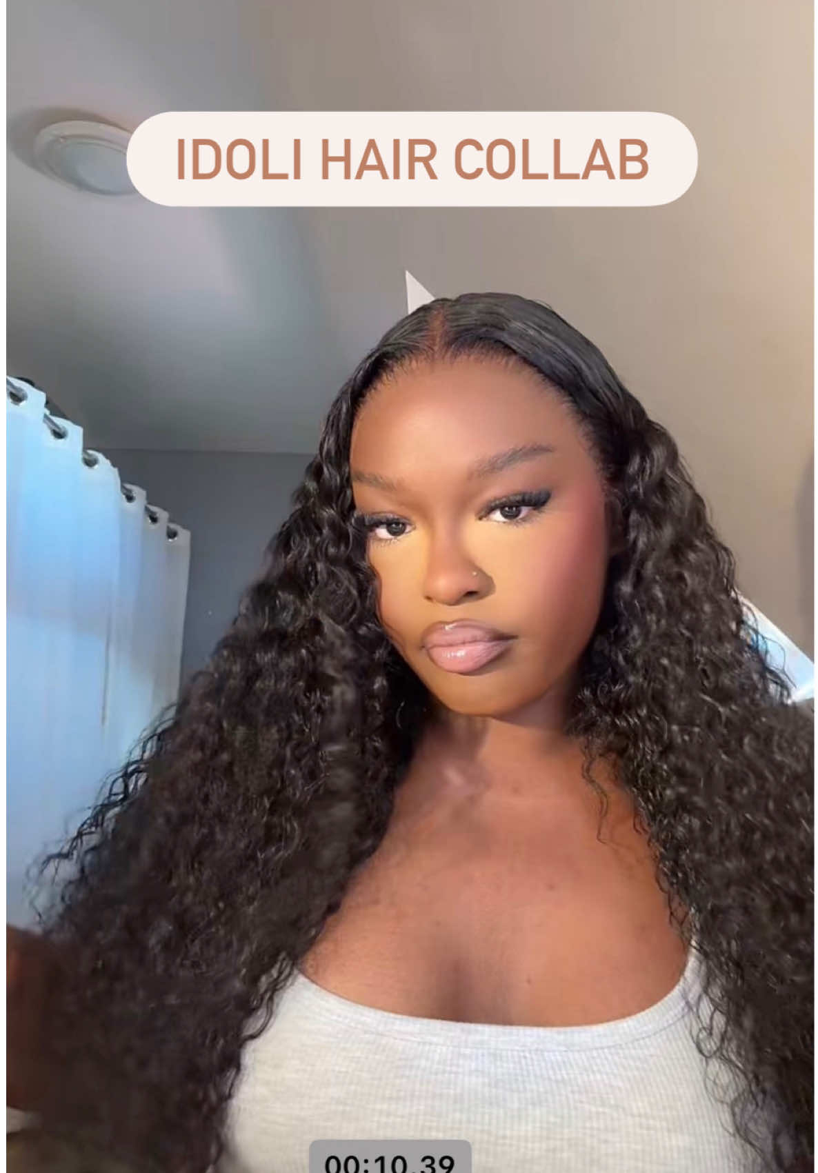 TikTok post by @keetsya.971 for Idoli Hair. Caption reads: #KEETSYA #idolihair #wiginstall #wiginfluencer....