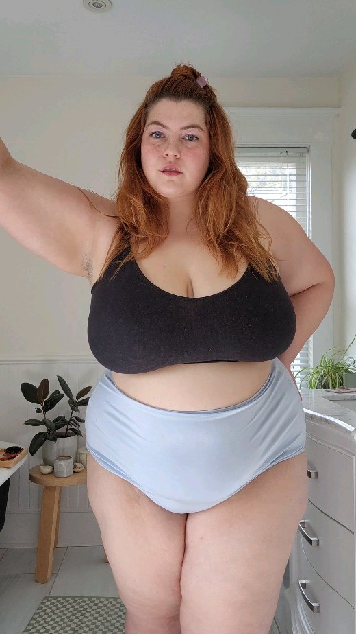 Instagram post by @marielle.elizabeth for Tradlands. Caption reads: vintage heavy trends 🫱🏻‍🫲🏼 me

OK SO this....