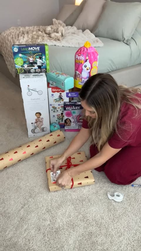 Instagram post by @camenyoungblood for MagicLinks. Caption reads: [...] in my bio #walmartpartner #walmart....