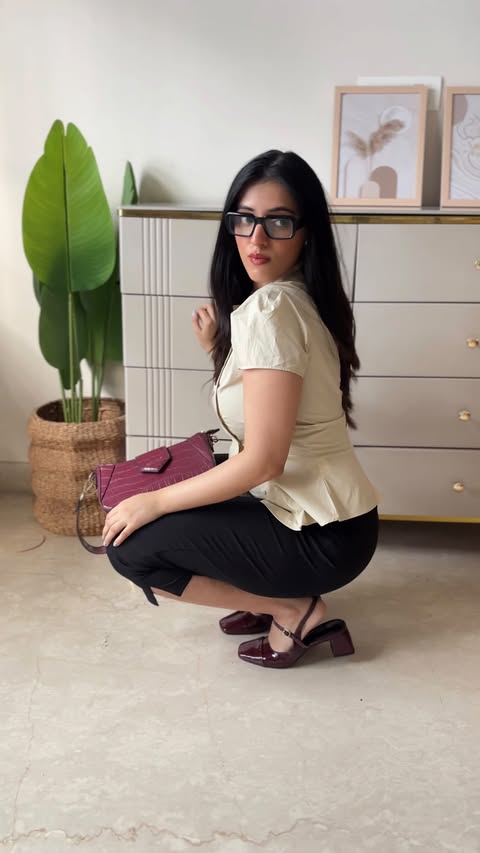 Instagram post by @sarasindhwani for Theater. Caption reads: [...] is a really good pair of heels 💅🏼....