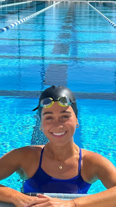 Instagram post by @alitruwit for DripDrop. Caption reads: [...] hydrated throughout my days with....