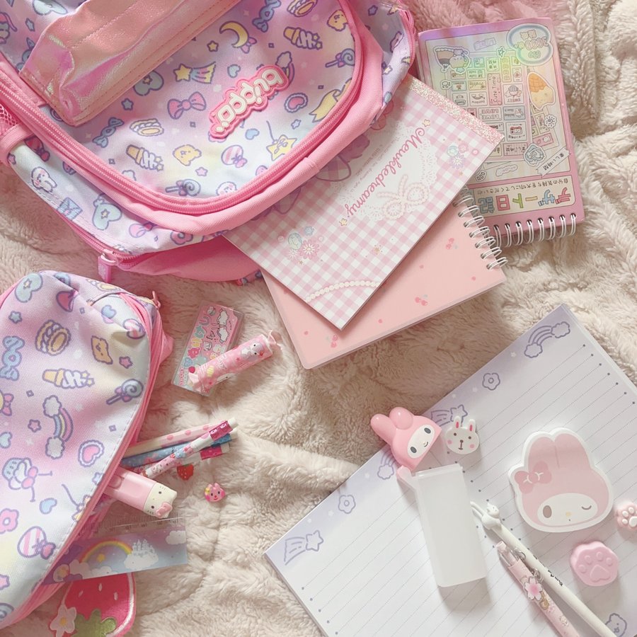 Instagram post by @darlingdollee for Blippo. Caption reads: [...] ˋ͈ ა Backpack & pencil pouch gifted by....