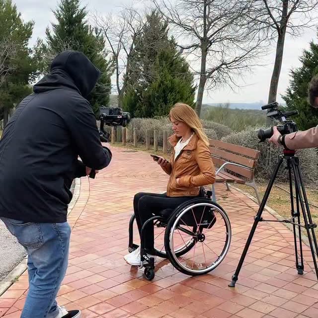 Instagram post by @evamoral82 for Uber. Caption reads: Así es como los conductores reciben formación....