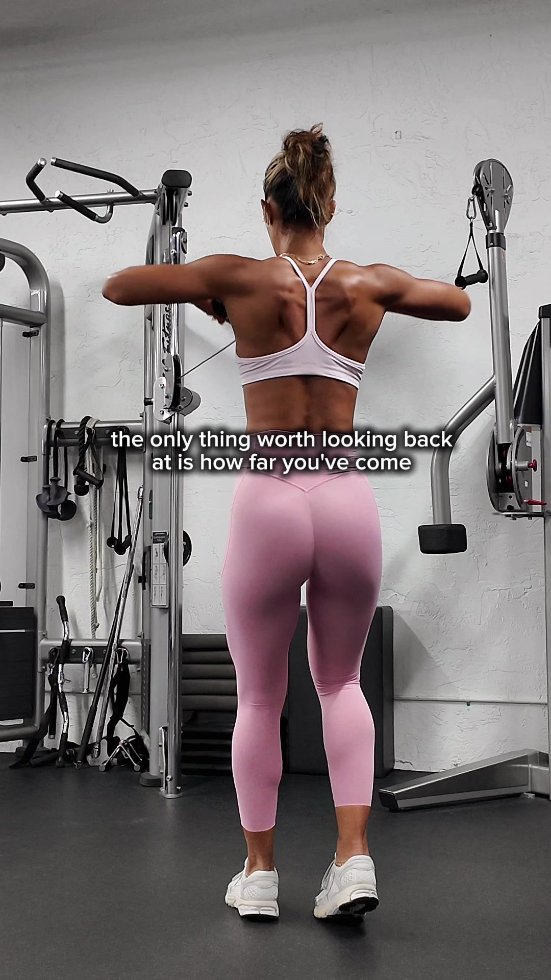 TikTok post by @gubby4u for PAVOI Active. Caption reads: Size medium sports bra @Pavoi Active #pavoiactive....