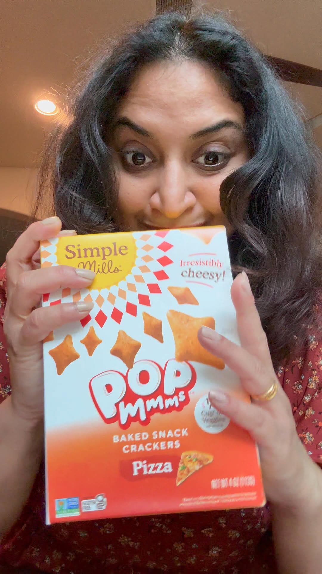 Instagram post by @jvayavinat for Simple Mills. Caption reads: Have you tried this Pizza pop MMMs from ....