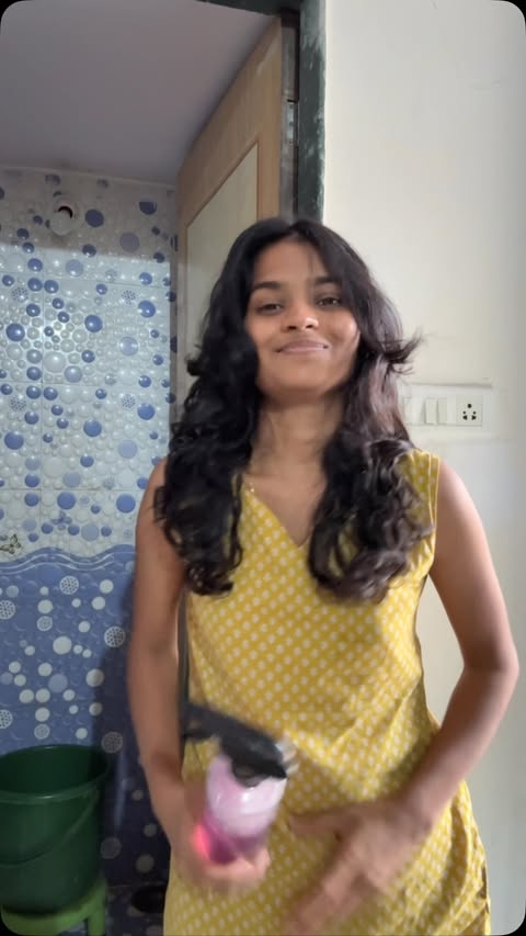 Instagram post by @avni__mohite1 for Happi Planet. Caption reads: Pehle me bathroom 2-3air freshner laga ke rakhti....