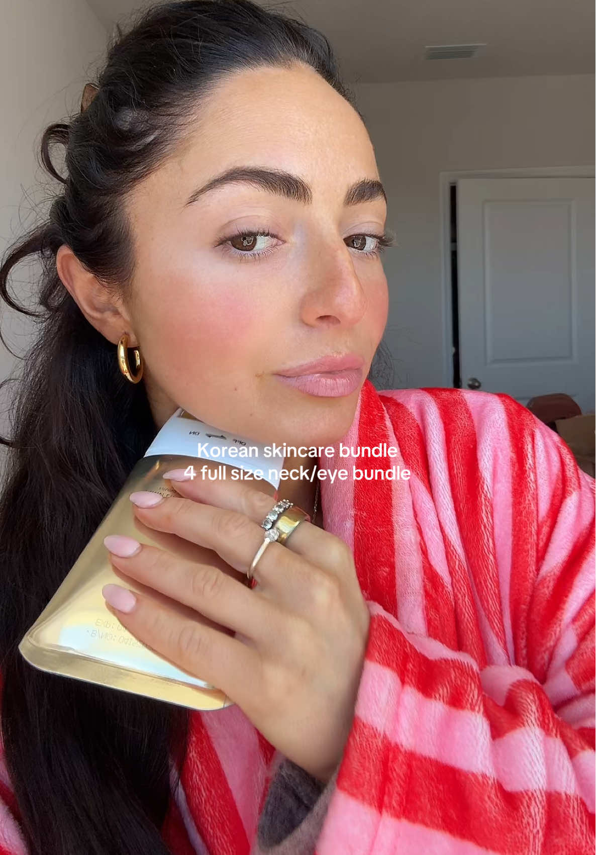 TikTok post by @sabinagilman1998 for YCZ Beauty. Caption reads: [...] bundle 4 full size neck/eye bundle @YCZ....