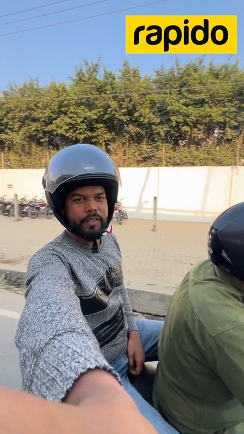 Instagram post by @mr_pilibhit2.0 for Rapido. Caption reads: Ride karein Rapido Ke Saath, Sirf €20 Se Shuru!
•....