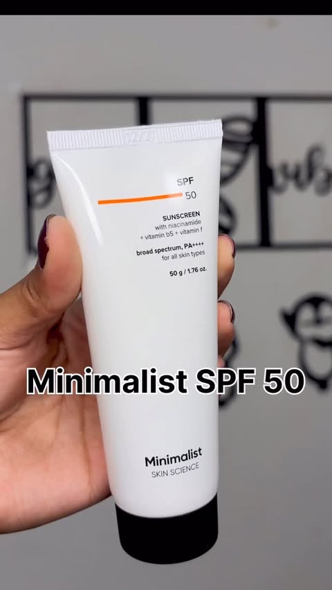 Instagram post by @_paromita_d for Minimalist. Caption reads: [...] that feels like skincare ✨ @beminimalist__....