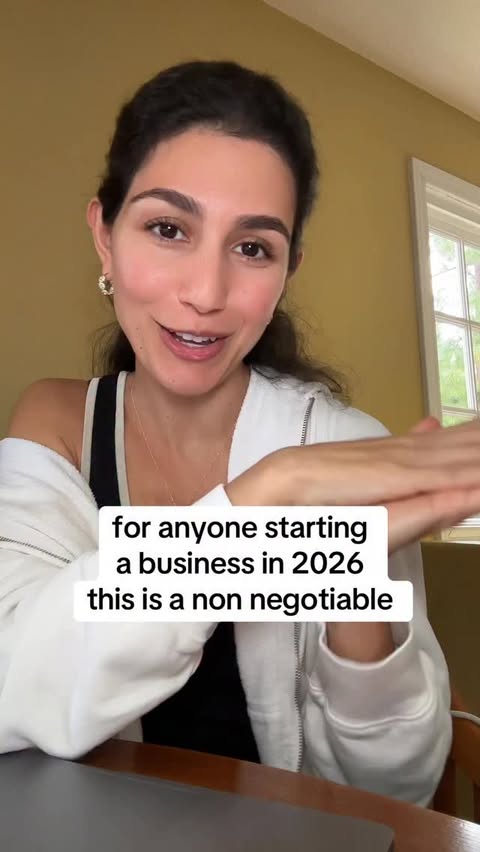 Instagram post by @nat.lucyy for Shopify. Caption reads: If your business runs on Shopify then you already....