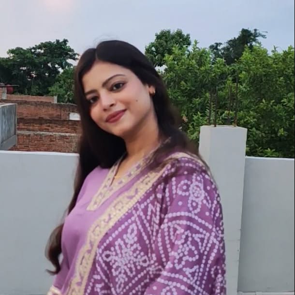 Instagram post by @nidhijaiswal2739 for Navlik. Caption reads: [...] that speaks volumes."
A beautiful suit from....