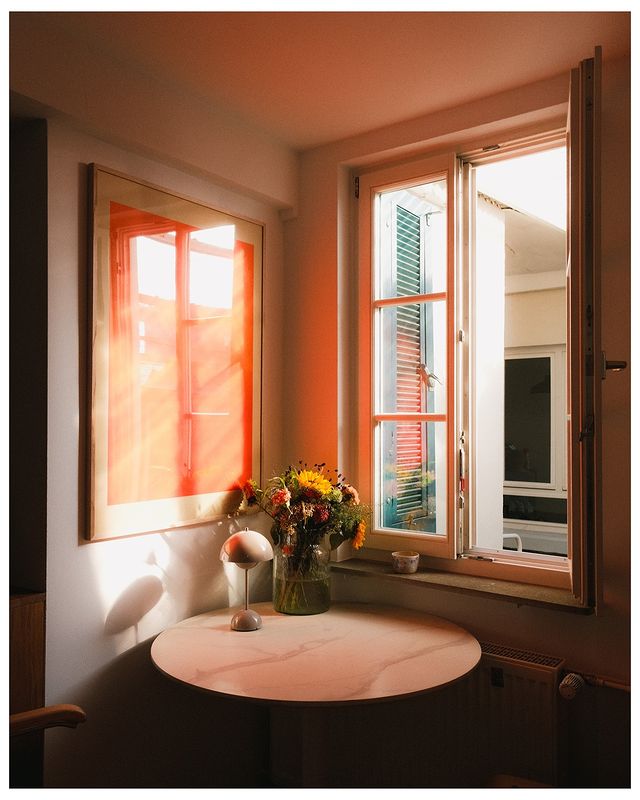 Instagram post by @smnstr_ for Wall of Art. Caption reads: Moody Sundays at home! Enjoy yours 🫶🏻....