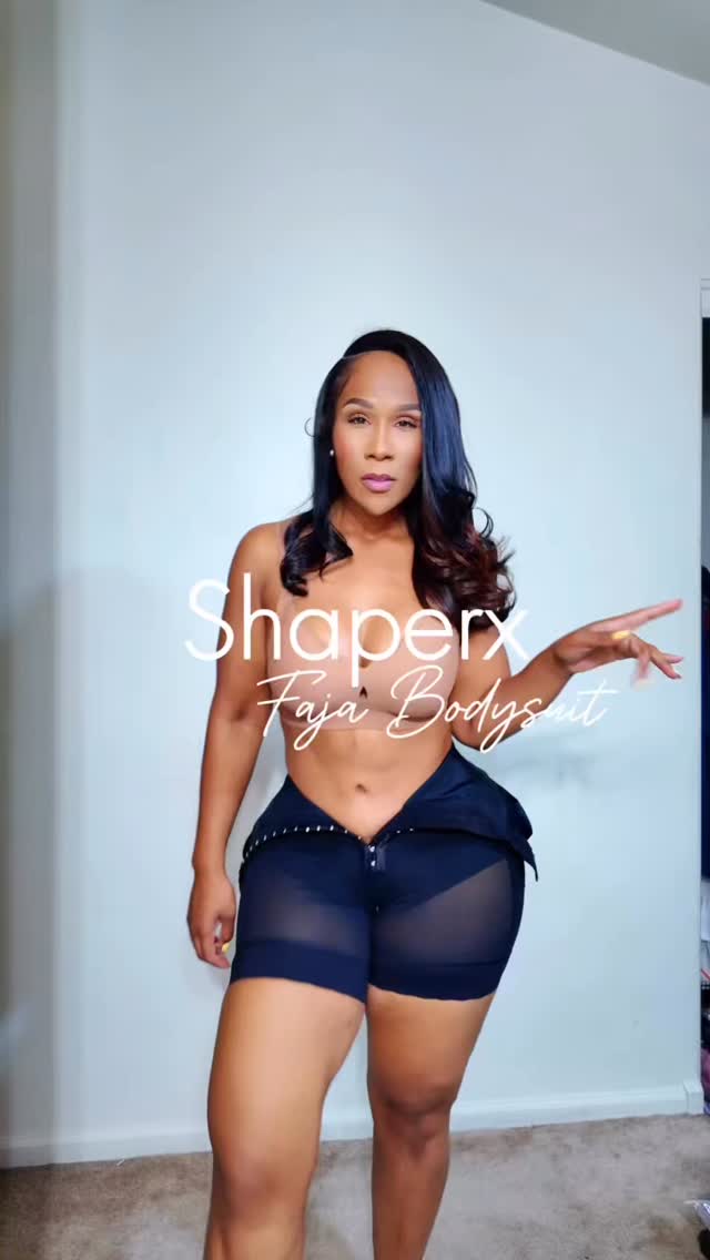 Instagram post by @biancasamonefinds for Shaperx. Caption reads: [...] #ootd #influencer #brandcollab #fajas....
