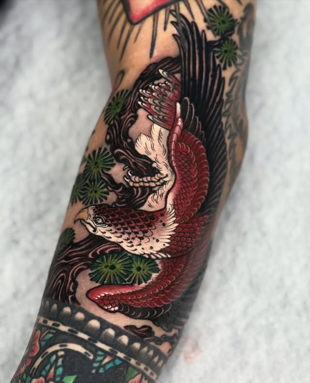 Instagram post by @sulhong_tattooer for EZ Tattoo Supply. Caption reads: Done at @redwaikiki Sponsored by @eztattooing....