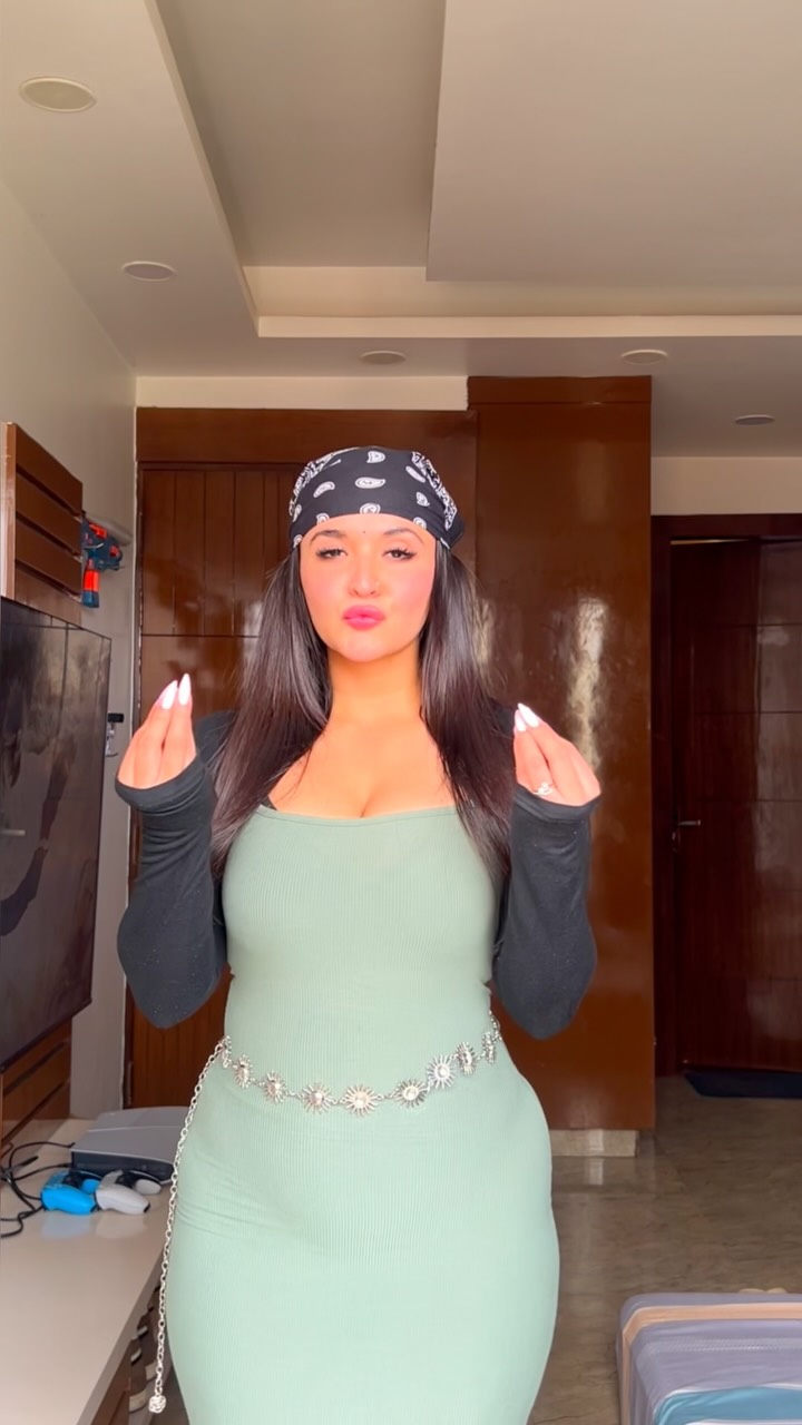 Instagram post by @nishi_tanwar__ for French Essence. Caption reads: Who is he???💁🏻‍♀️ #greenflag #greenflagguy....