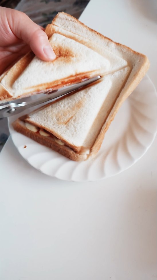 Instagram post by @tobonobu31 for Green Bell. Caption reads: 今回は、
@greenbell.jp....