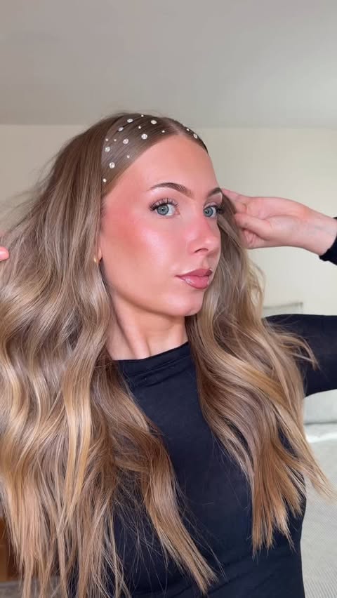 Instagram post by @oliviarosedemuro for Verb Products. Caption reads: Get the perfect half up half down holiday style....